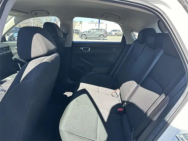 
								Honda Civic LX full									