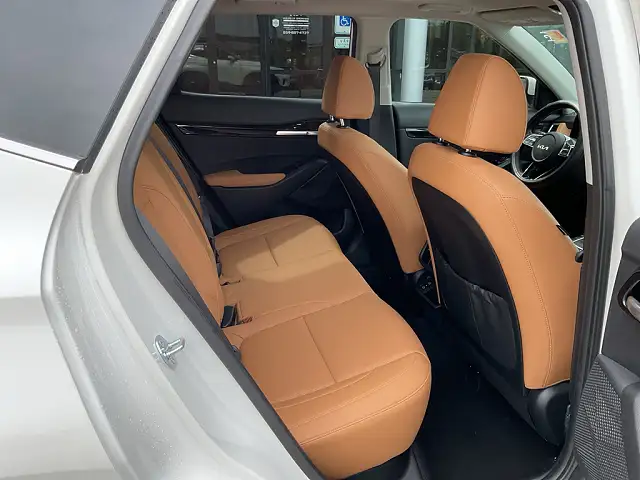 
								Kia Seltos EX full									